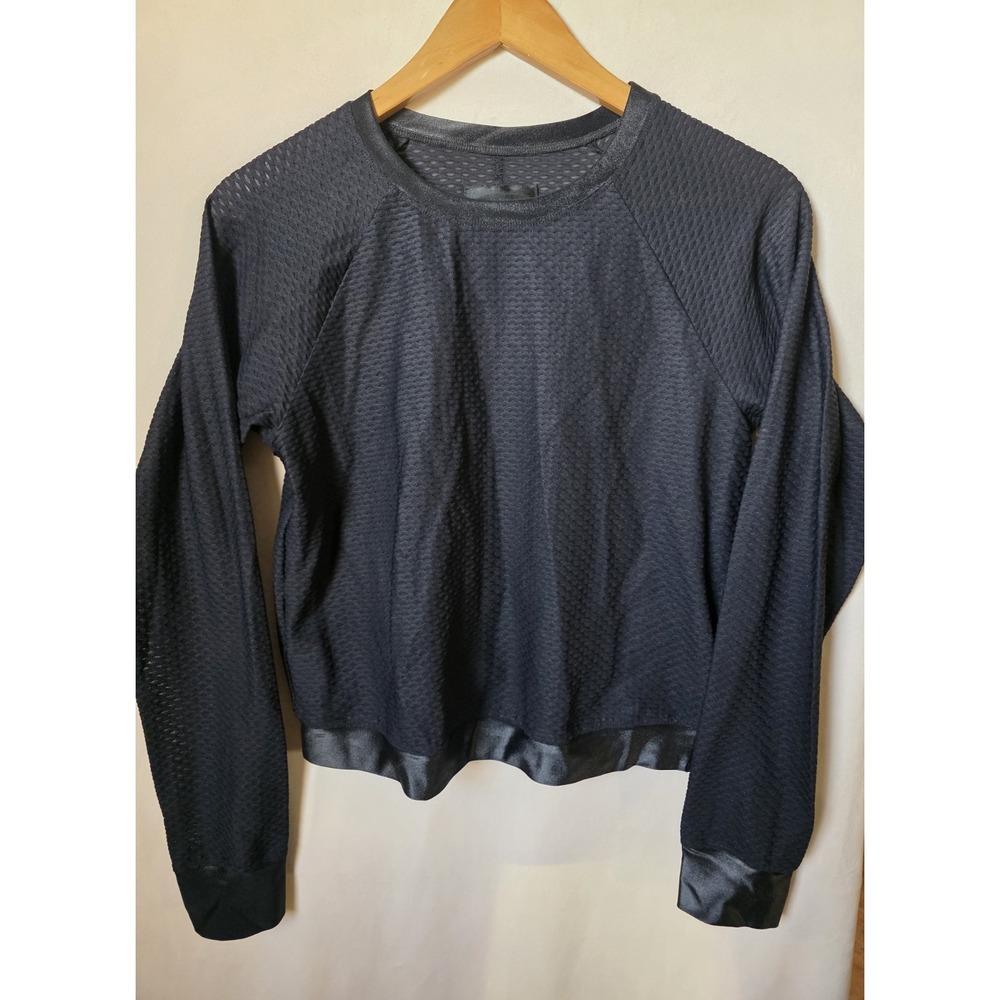 NWOT -Koral Woman's Sofia Top Size XL‎ Mesh Black Textured Crew Neck Made USA
